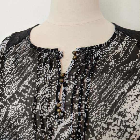 Work! Abstract Print Blouse - Picture 2 of 7